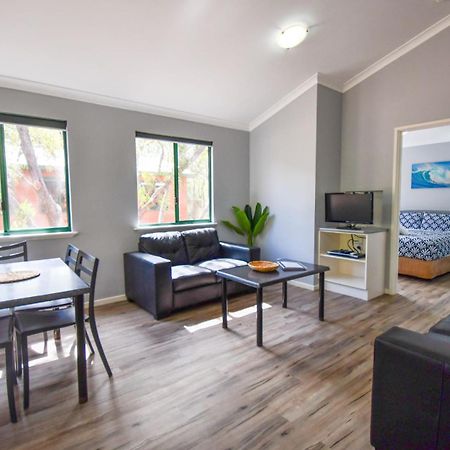 Gracetown Caravan Park Екстер'єр фото