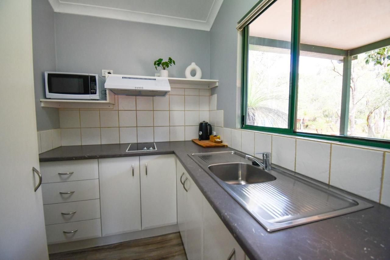 Gracetown Caravan Park Екстер'єр фото
